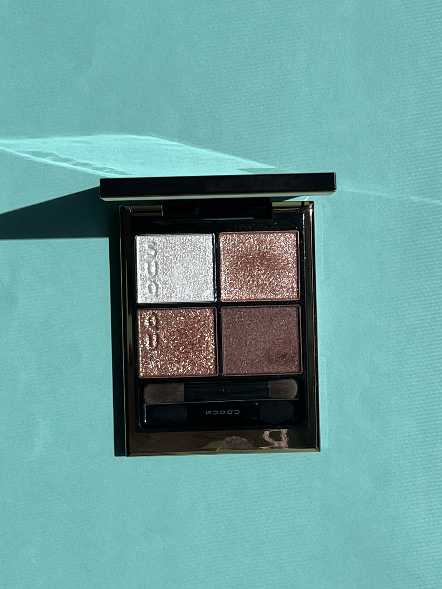 シグニチャー カラー アイズ/SUQQU/アイシャドウパレットを使ったクチコミ(3枚目)