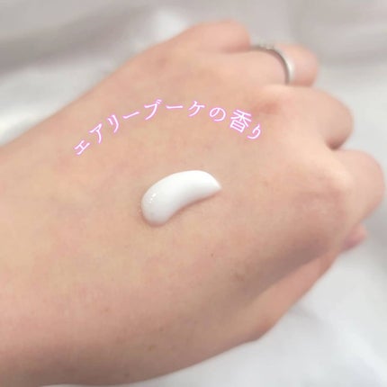 ザ ボディ ぬれた肌に使うボディ乳液 エアリーブーケの香り/ビオレu/ボディミルクを使ったクチコミ(4枚目)