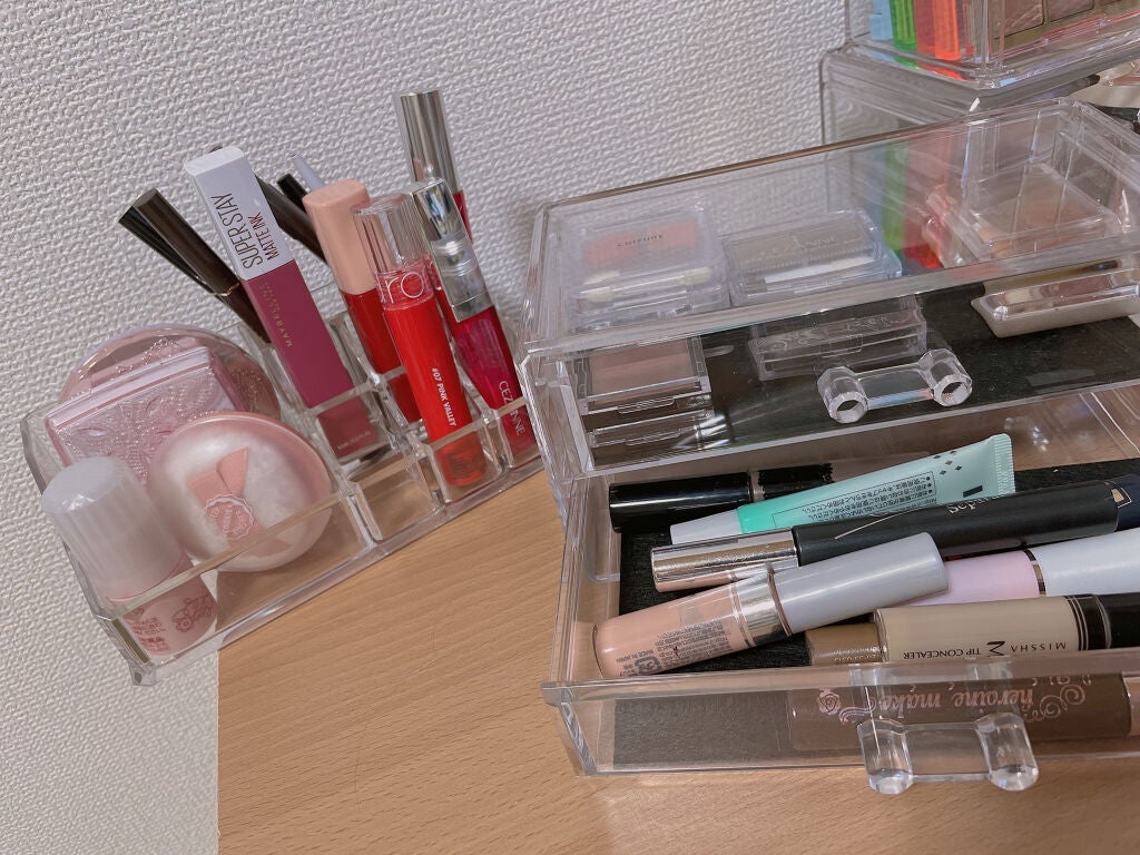 さーな on LIPS 「❣️私のコスメ収納❣️筆立ては、ダイソーで購入。クリアの引き出..」(7枚目)