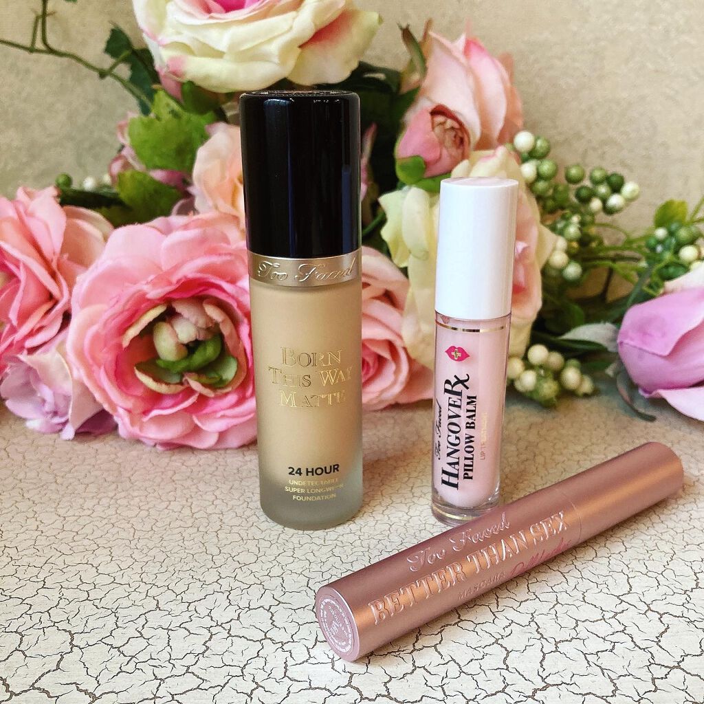 ～トゥー フェイスド ハングオーバー～ ピロー バーム リップ トリートメント/Too Faced/リップ美容液を使ったクチコミ（1枚目）