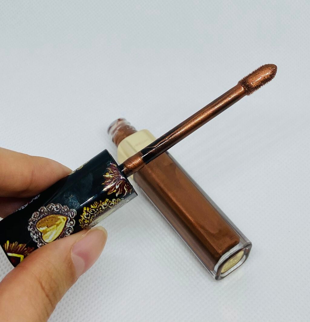 シャイニッシモ ハイシャインリップラッカー/DOLCE&GABBANA BEAUTY/口紅を使ったクチコミ(2枚目)