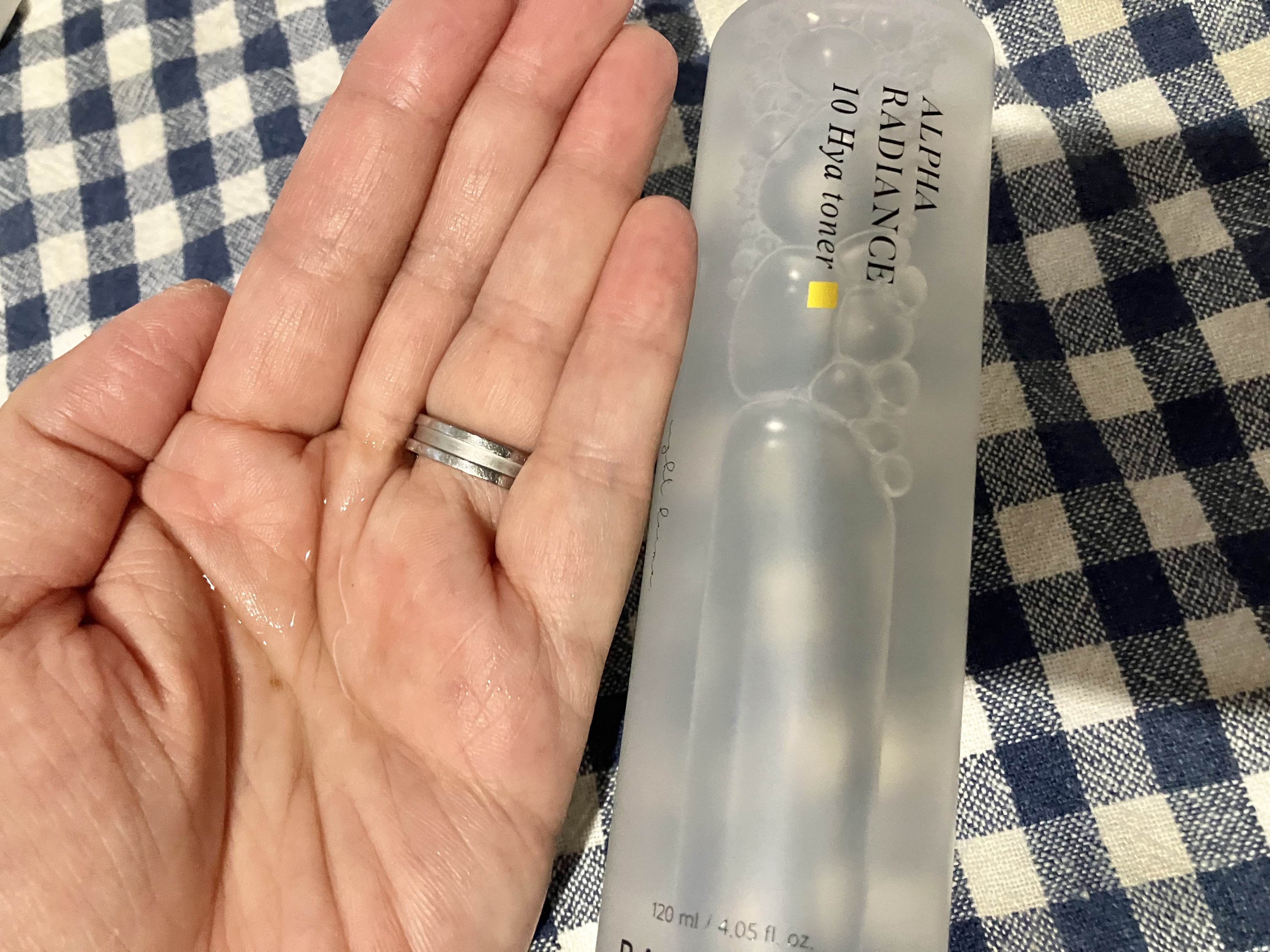 アルファラディアンス10ヒヤトナー/BANOBAGI/化粧水を使ったクチコミ（3枚目）