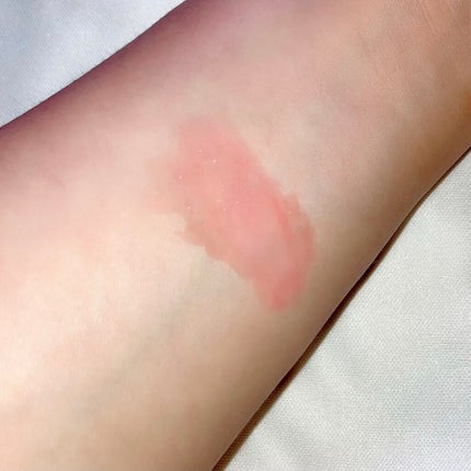 ユイルカレス/ロレアル パリ/リップグロスを使ったクチコミ(4枚目)