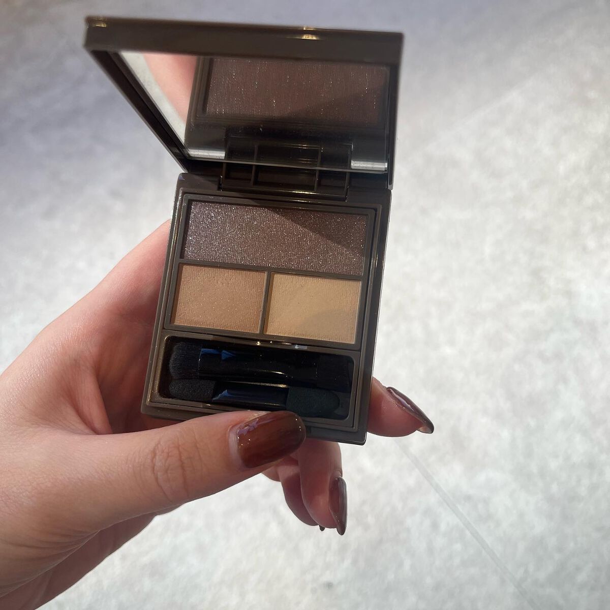 フーミー マルチアイブロウパウダー/WHOMEE/パウダーアイブロウを使ったクチコミ(4枚目)