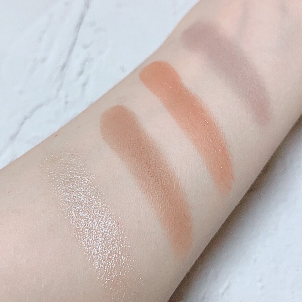 4色アイシャドウパレット/aZTK/アイシャドウパレットを使ったクチコミ(3枚目)