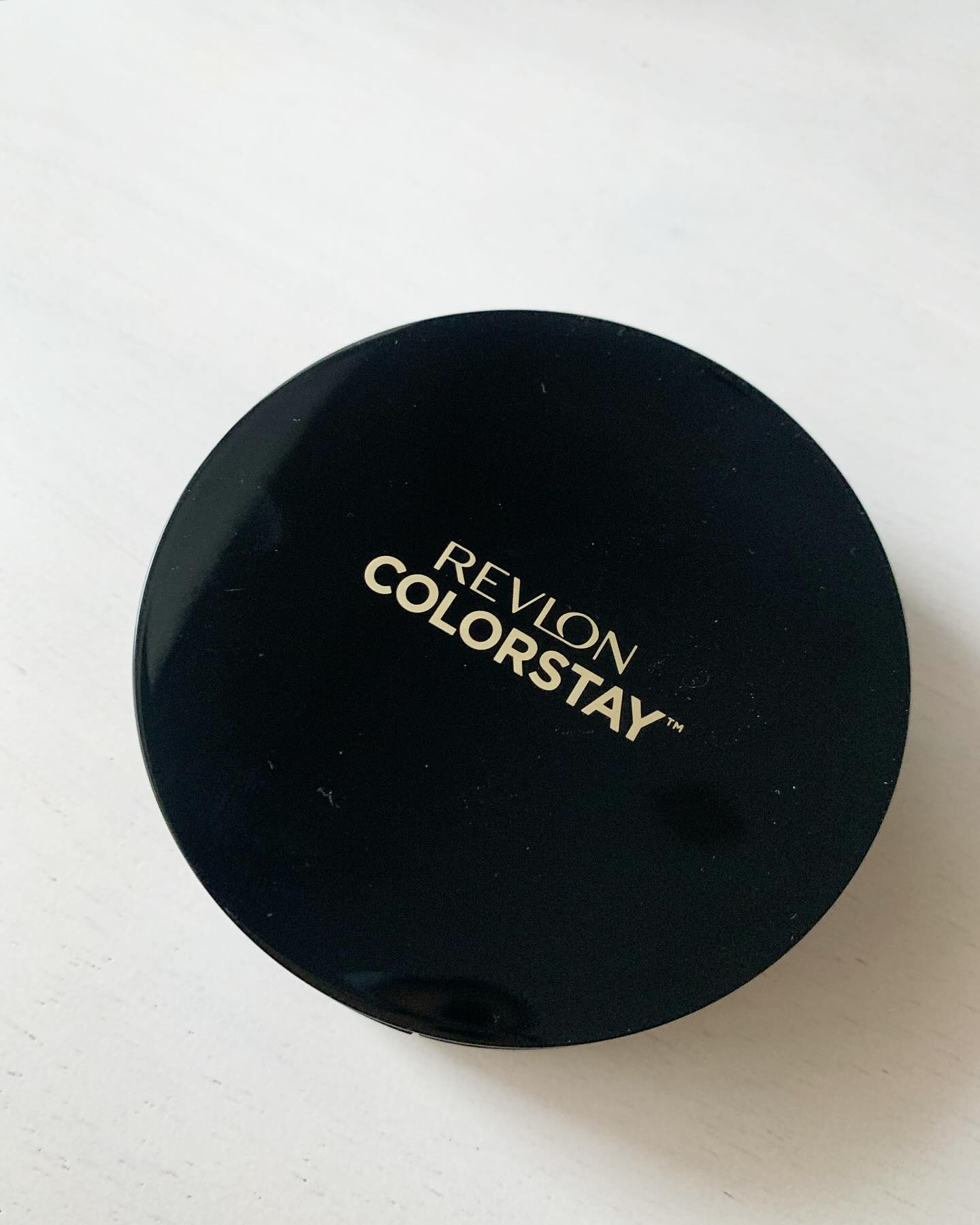 レブロン カラーステイ ロングウェア UV クッション ファンデーション/REVLON/クッションファンデーションを使ったクチコミ（2枚目）