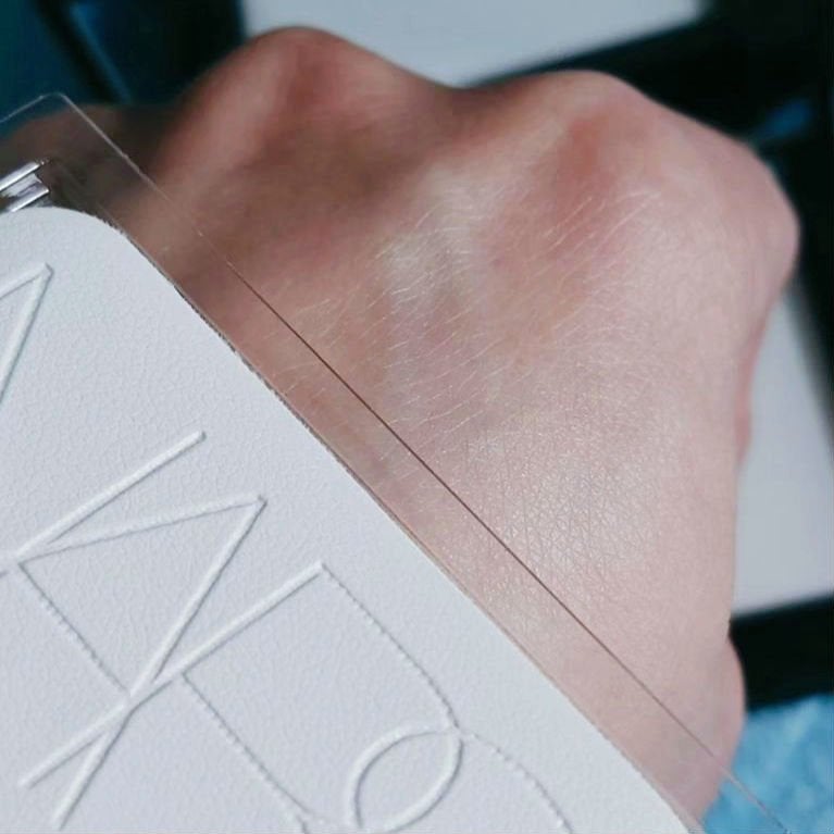 ライトリフレクティングセッティングパウダー プレスト N/NARS/プレストパウダーを使ったクチコミ(4枚目)