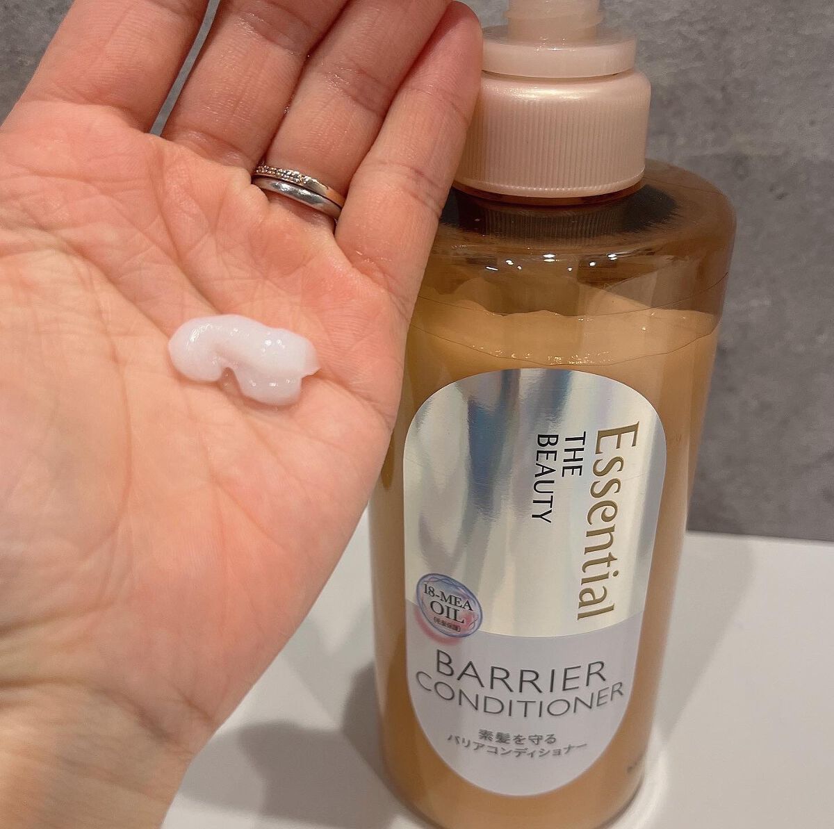 ザビューティ 髪のキメ美容素髪を守る バリアシャンプー/コンディショナー/エッセンシャル/シャンプー・コンディショナーを使ったクチコミ(3枚目)