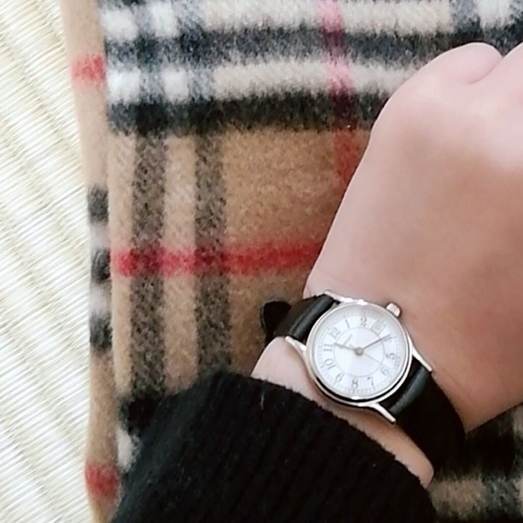 お母さんのお下がりの

ティファニーの時計とバーバリーのマフラー。

お気に入りっ🎶