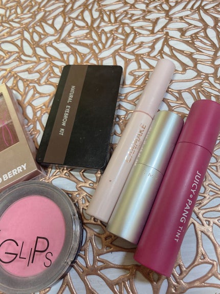 オーラクリエイション/BLEND BERRY/アイシャドウパレットを使ったクチコミ(3枚目)