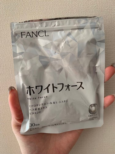 ファンケル ホワイトフォースのクチコミ「FANCLヘビーユーザー😇
ホワイトフォース

1回6粒/日

2年飲み続けた結果がこちら！
.....」（1枚目）