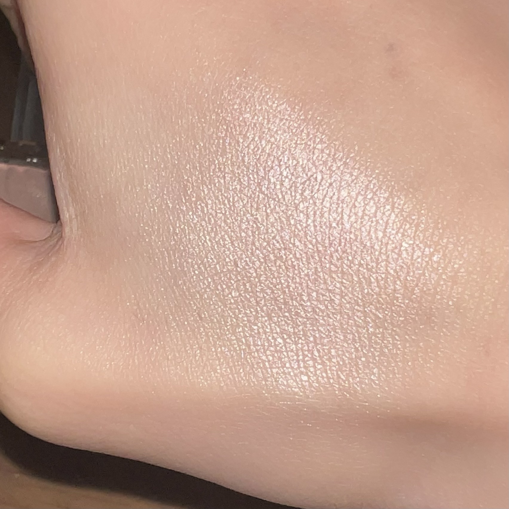 ドレープド シマーグロウ/excel/パウダーハイライトを使ったクチコミ（2枚目）