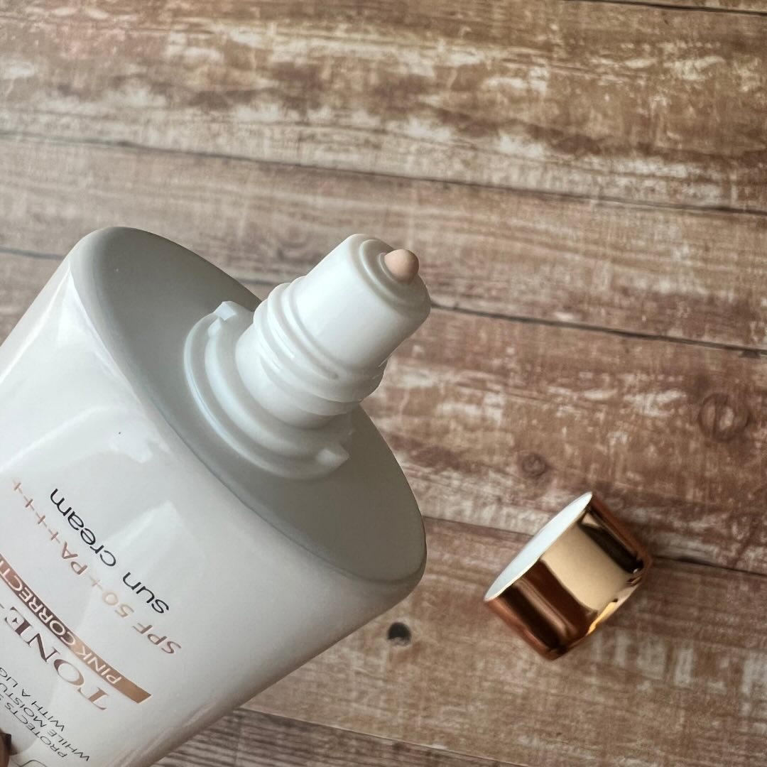 ウォータフルトーンアップサンクリーム/ダルバ/日焼け止めクリームを使ったクチコミ（2枚目）