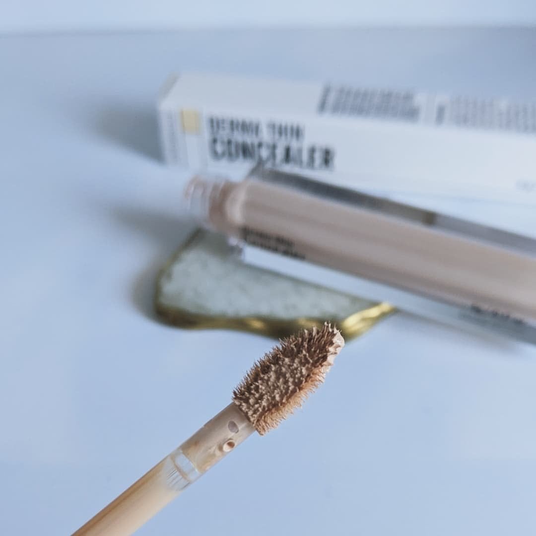 ダーマシンコンシーラー/23years old/リキッドコンシーラーを使ったクチコミ(2枚目)