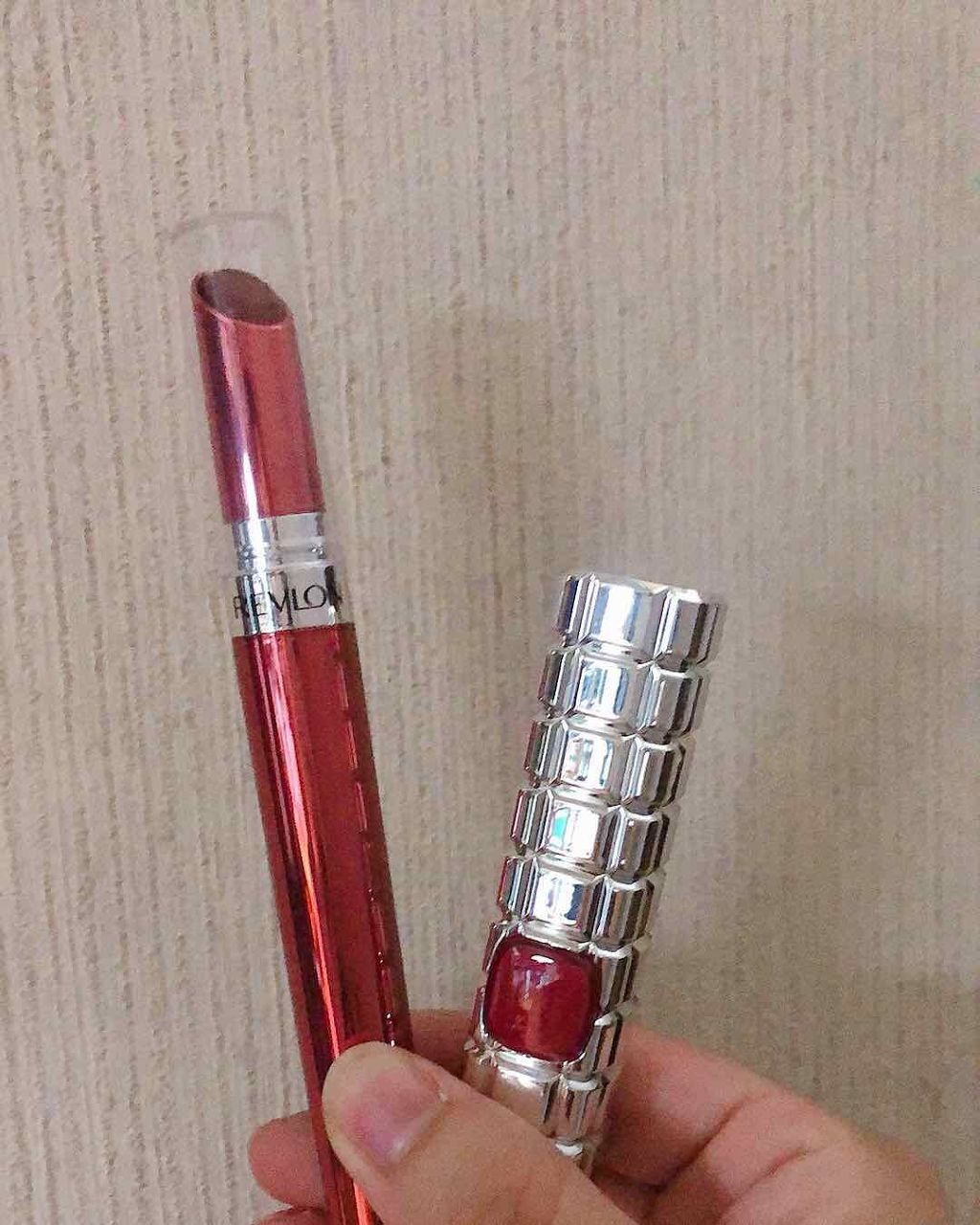 ウルトラ HD ジェル リップカラー/REVLON/口紅を使ったクチコミ(2枚目)