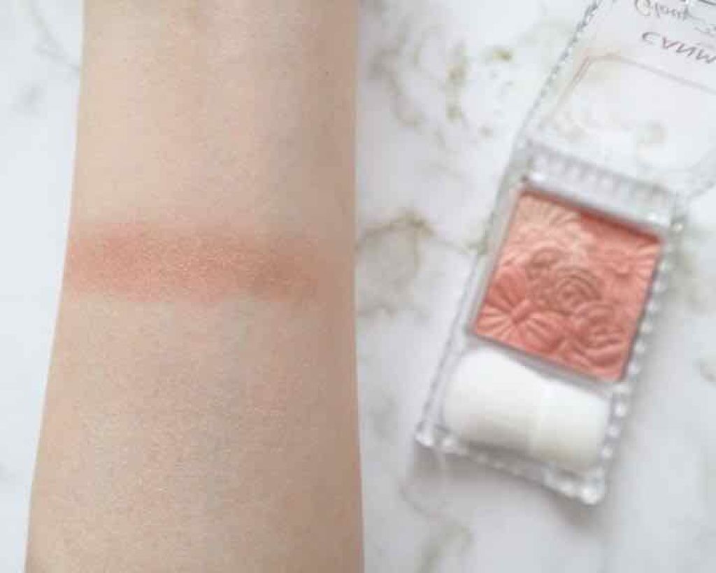 グロウフルールチークス/キャンメイク/パウダーチークを使ったクチコミ(2枚目)