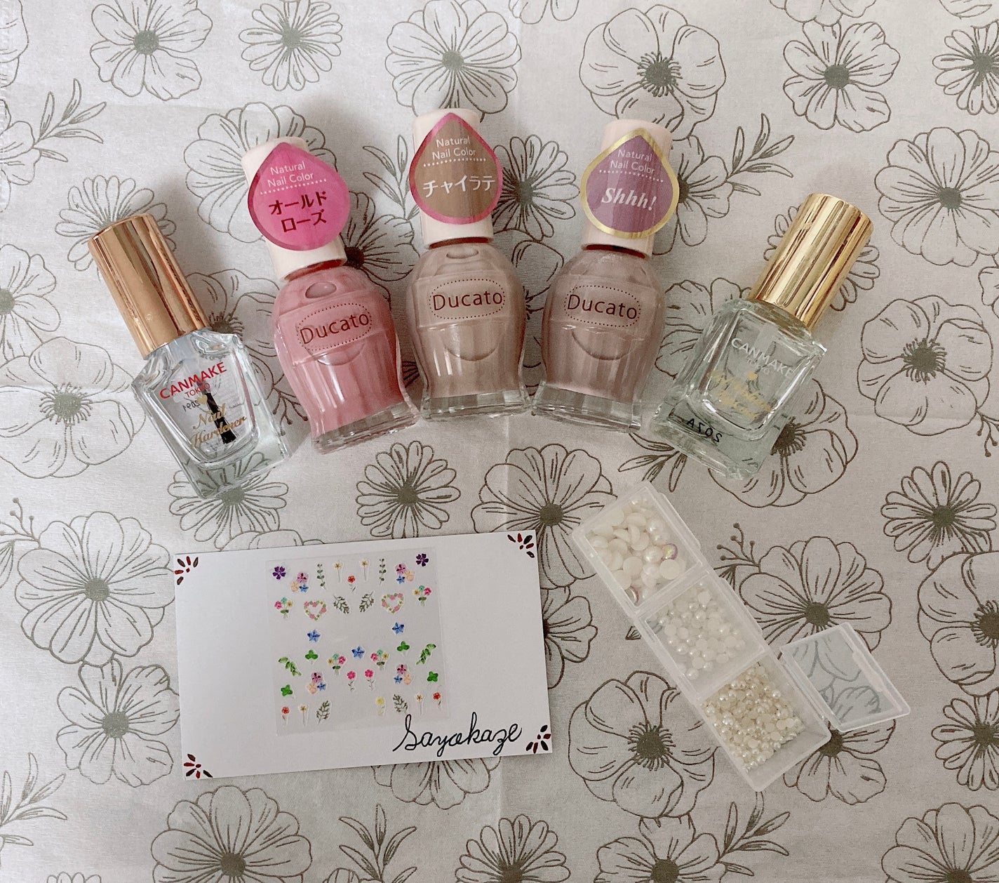 カラフルネイルズ/キャンメイク/マニキュアを使ったクチコミ(2枚目)