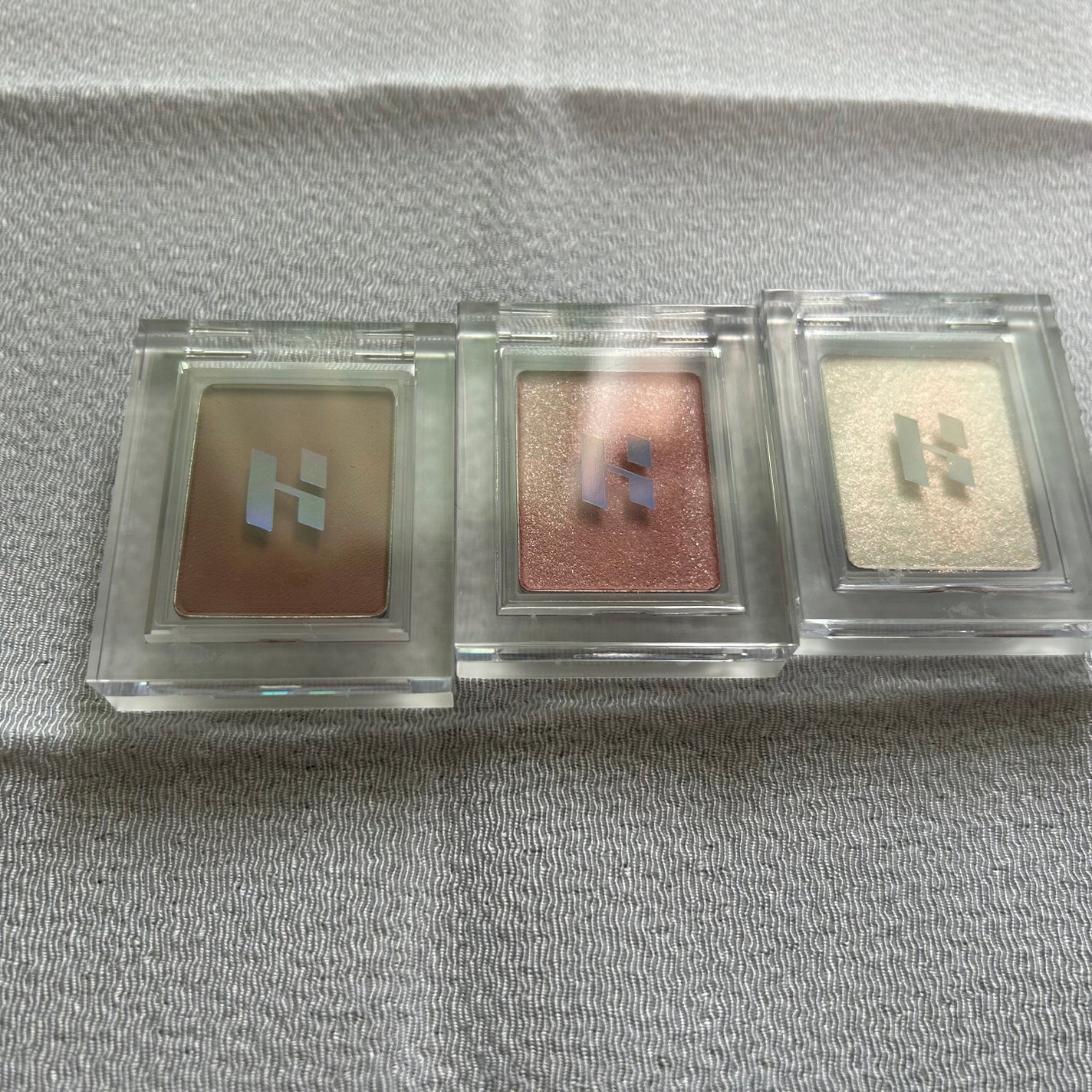 マイフェイブピースアイシャドウ/HOLIKA HOLIKA/単色アイシャドウを使ったクチコミ(1枚目)