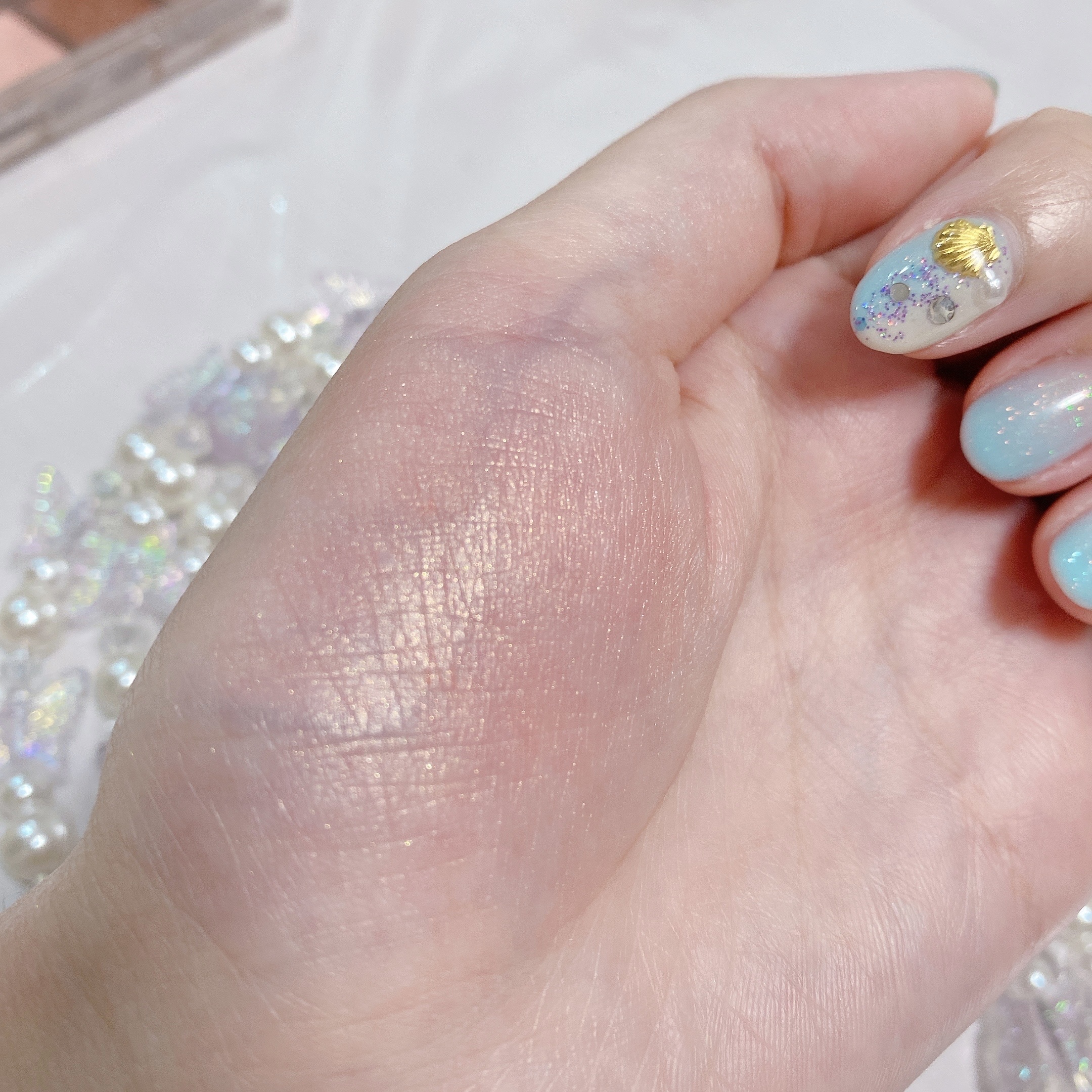 ユニコーンシリーズ チークブラッシュ #デーライト/FlowerKnows/パウダーチークを使ったクチコミ（3枚目）