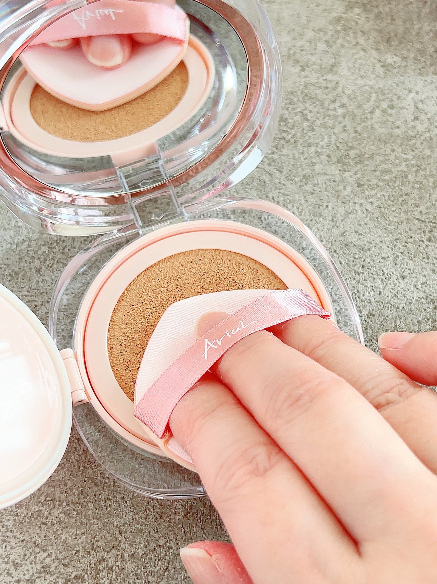 アリウル インクフェザーカバーラスティングクッション/Ariul/クッションファンデーションを使ったクチコミ(5枚目)