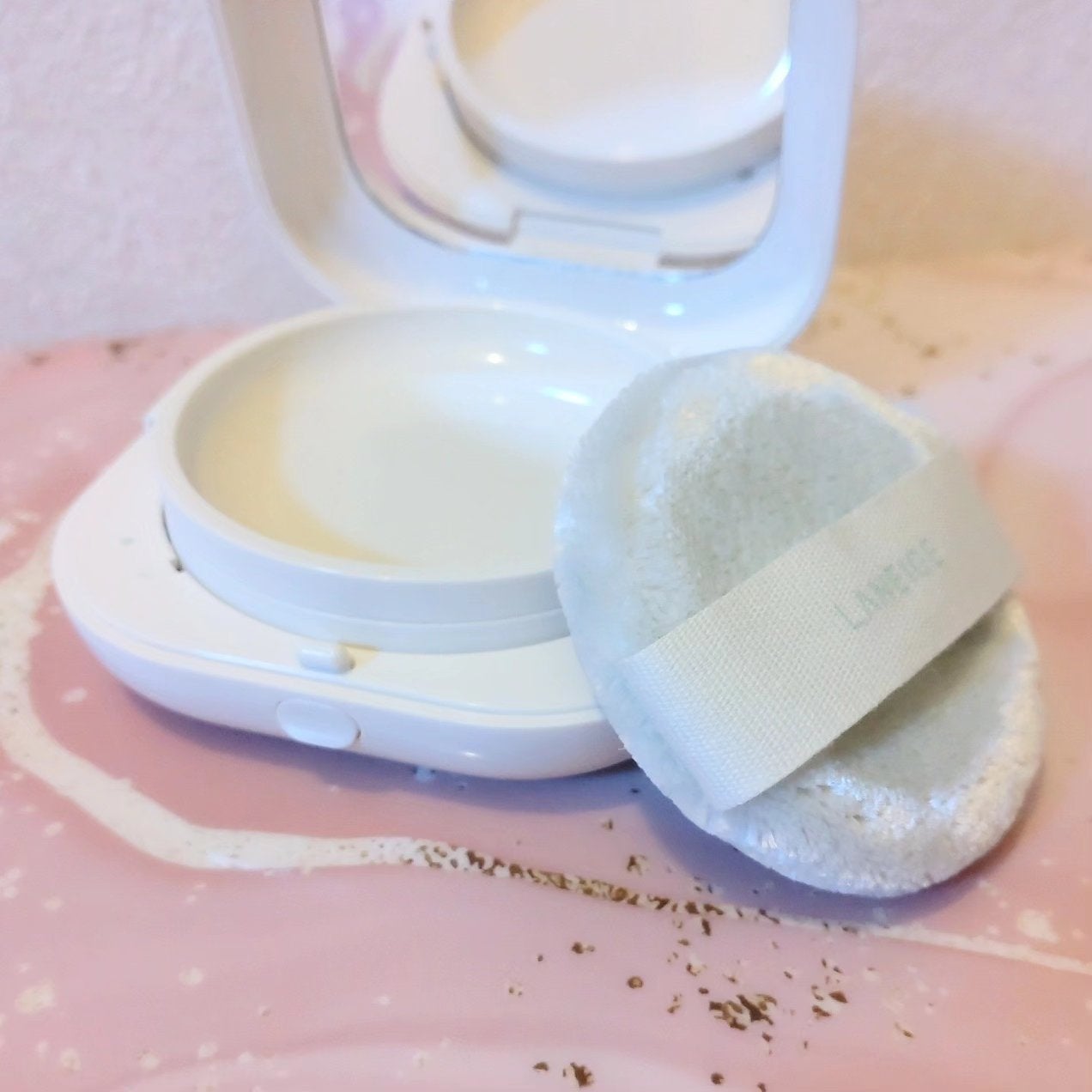 ネオ エッセンシャル フィニッシュパウダー/LANEIGE/ルースパウダーを使ったクチコミ(3枚目)