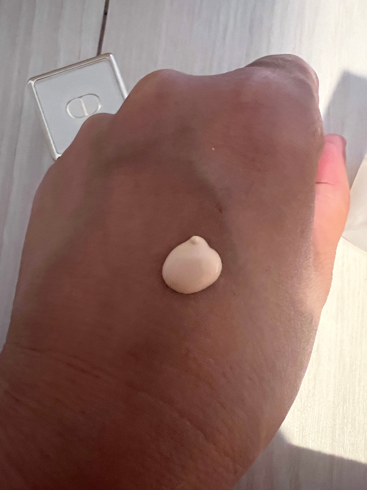 プレステージ ホワイト ル プロテクター UV ルミエール シアーグロー/Dior/化粧下地を使ったクチコミ(2枚目)