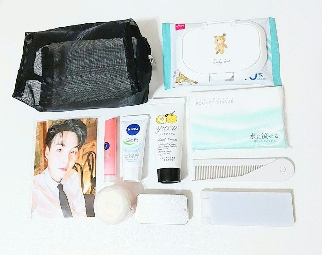 ぽぽみるく《フォロバ100》 on LIPS 「今回は私のポーチの中身を紹介したいと思います!長文ですが、最後..」(2枚目)