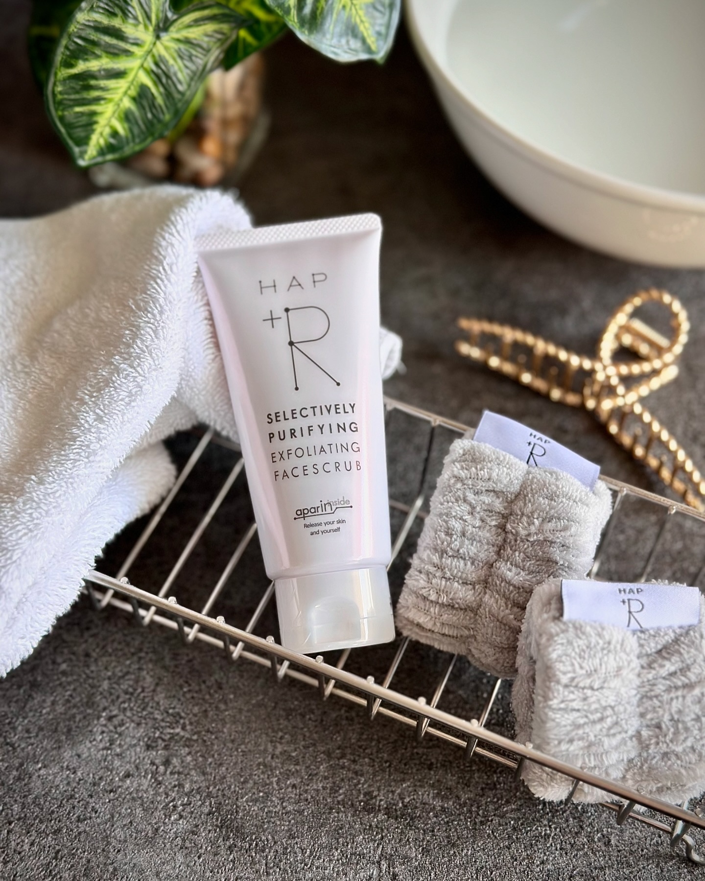 フェイススクラブ /HAP＋R/スクラブ・ゴマージュを使ったクチコミ（1枚目）