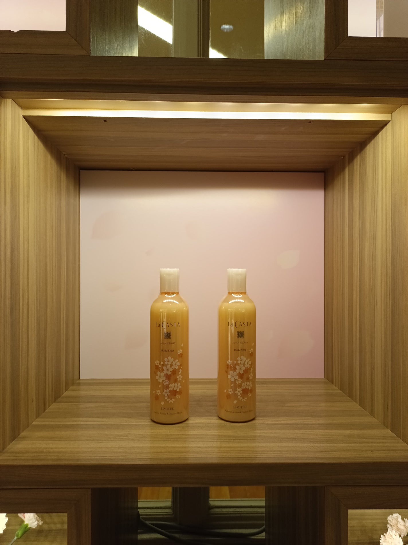 ジャパンアロマ ヘアケアセット みなも桜/ラ・カスタ/シャンプー・コンディショナーを使ったクチコミ(7枚目)