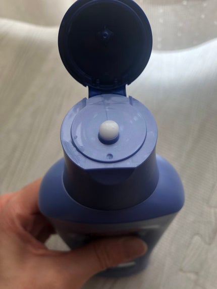 プレミアムボディミルク ホワイトニング【医薬部外品】 /ニベア/ボディミルクを使ったクチコミ(3枚目)