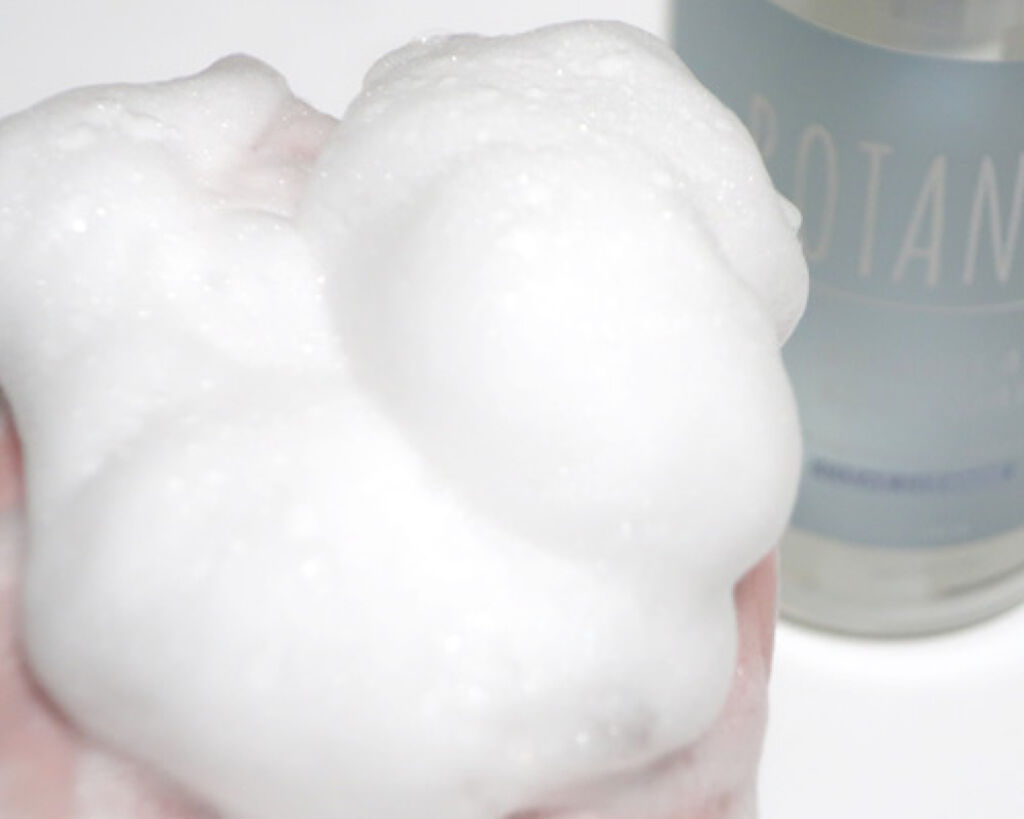 ボタニカルボディーソープ（クリアクレンズ）/BOTANIST/ボディソープを使ったクチコミ（3枚目）