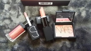 ミニオーガズムセット/NARS/メイクアップキットを使ったクチコミ（2枚目）