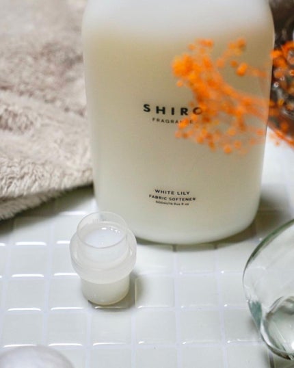 SHIRO ホワイトリリー ファブリックソフナーのクチコミ「ローレル時代から好きなshiro♡
最近では友人の誕生日にshiro製品をプレゼントしました🎁.....」(2枚目)