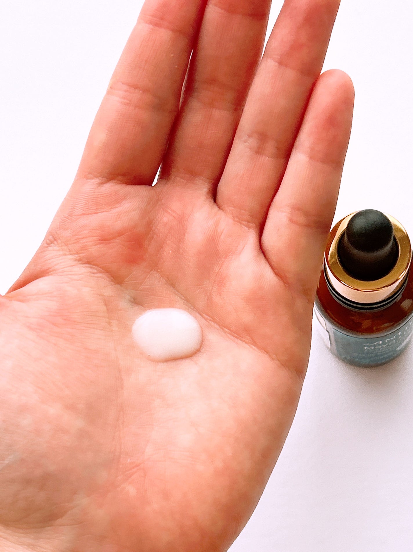 マヤ72H セラム/Antipodes/美容液を使ったクチコミ(4枚目)