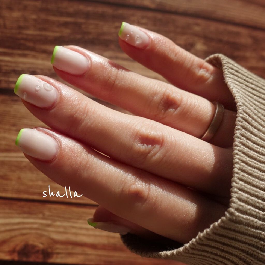 カラージェル/VETRO/ジェルネイルを使ったクチコミ(3枚目)