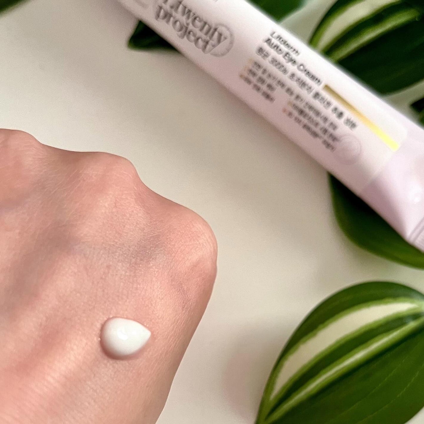 リプダム オートアイクリーム/Dr.Twenty Project/アイケア・アイクリームを使ったクチコミ(4枚目)