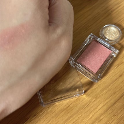 シャドーカスタマイズ/MAJOLICA MAJORCA/単色アイシャドウを使ったクチコミ(3枚目)