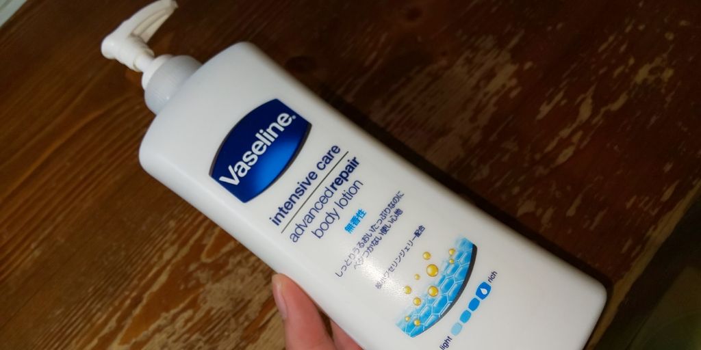 ヴァセリン アドバンスドリペア ボディローション 無香料/ヴァセリン/ボディローションを使ったクチコミ(1枚目)