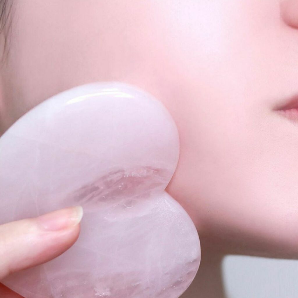 Rosequartz Guasha/LUOES/その他スキンケアグッズを使ったクチコミ(4枚目)