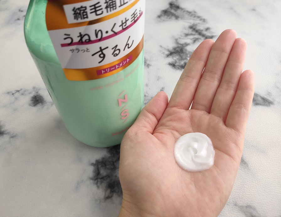 うねりコントロール ヘアオイル/Number.S /ヘアオイルを使ったクチコミ（3枚目）