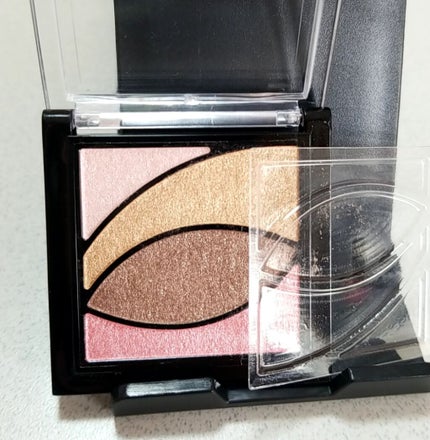 UR GLAM VELVET EYE COLOR PALETTE/U R GLAM/アイシャドウパレットを使ったクチコミ(3枚目)