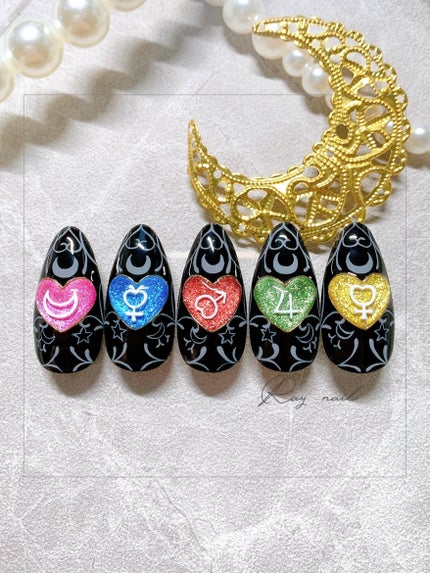 #セルフネイル,#マグネットネイルのネイルデザイン