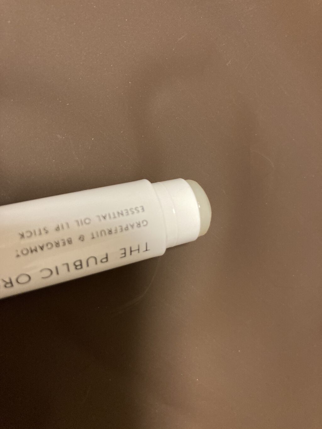 オーガニック認証 精油リップスティック スーパーポジティブ ライズ/THE PUBLIC ORGANIC/リップクリームを使ったクチコミ（2枚目）