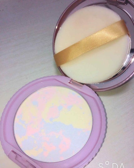 トランスペアレントフィニッシュパウダー/キャンメイク/プレストパウダーを使ったクチコミ(1枚目)