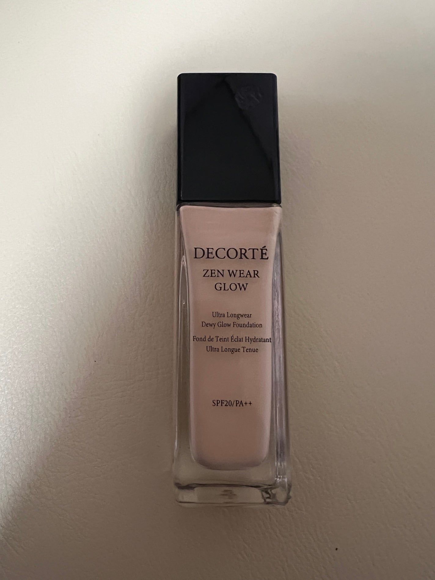 ゼン ウェア グロウ/DECORTÉ/リキッドファンデーションを使ったクチコミ(1枚目)