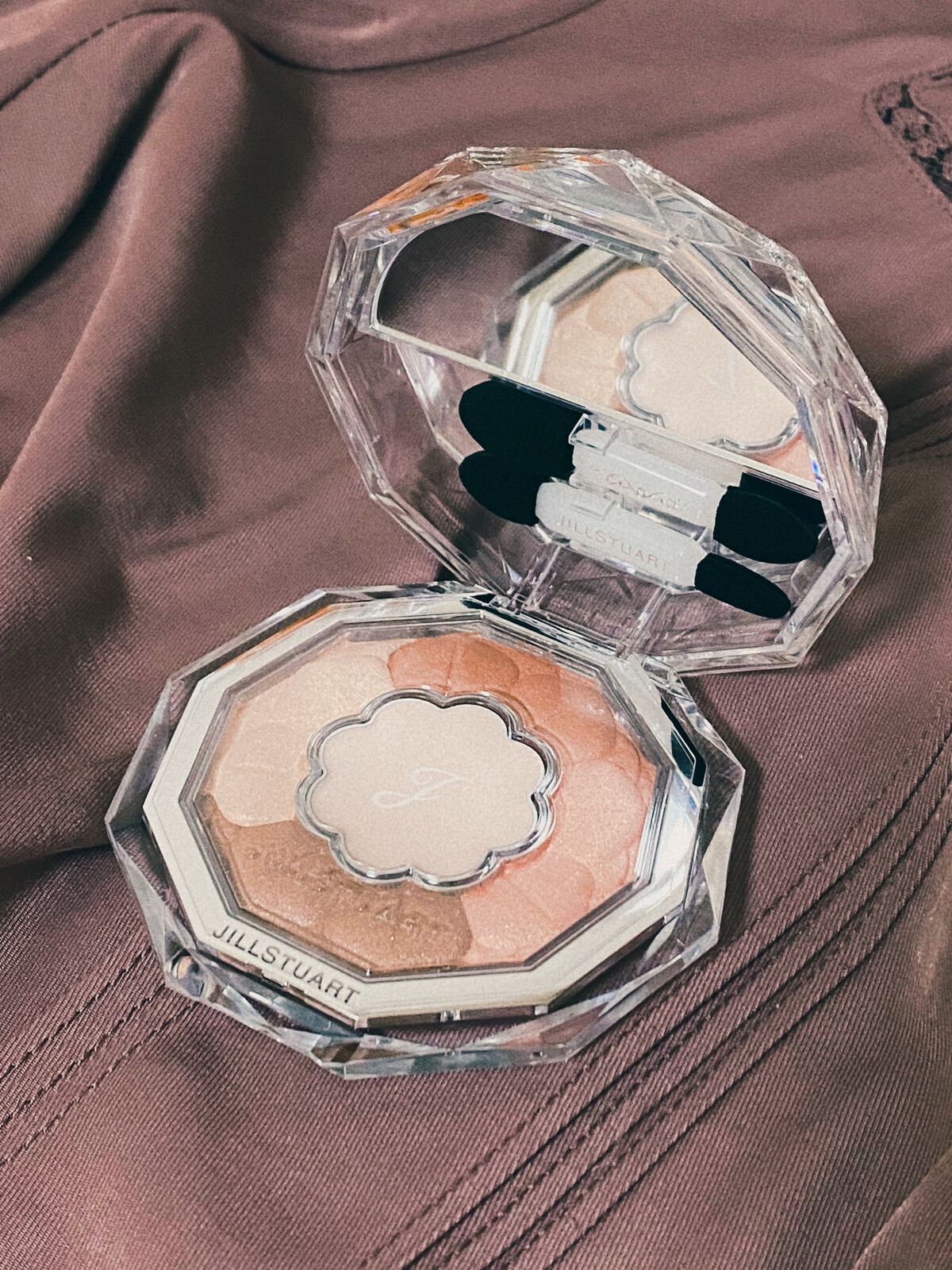 ジルスチュアート ブルームクチュール アイズ/JILL STUART/アイシャドウパレットを使ったクチコミ(1枚目)