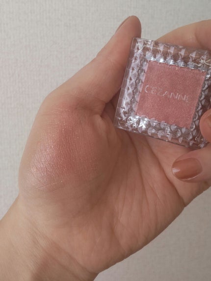 シングルカラーアイシャドウ/CEZANNE/単色アイシャドウを使ったクチコミ(1枚目)