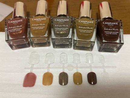 カラフルネイルズ/キャンメイク/マニキュアを使ったクチコミ(2枚目)