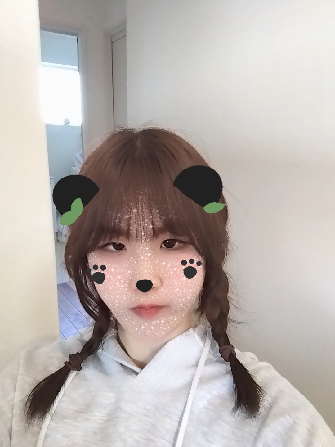 イズミ on LIPS 「みんなの好きなアイドル教えてください!コメント待ってます!!..」(1枚目)