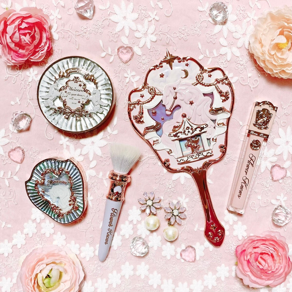 saya フォロバします on LIPS 「可愛すぎる🐰🎀美しすぎる✨コスメ😊*⑅🌸ユニコーンシリーズリッ..」(2枚目)